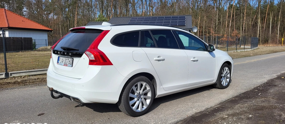 Volvo V60 cena 39900 przebieg: 299666, rok produkcji 2016 z Jarocin małe 79